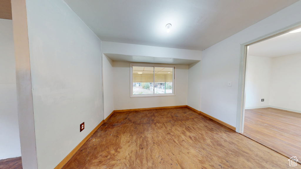 Photo 13 for MLS #2117479 at 496 E Main St