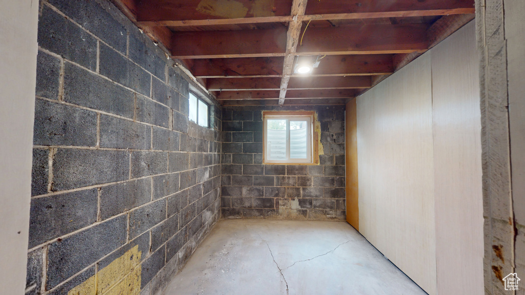 Photo 27 for MLS #2117479 at 496 E Main St