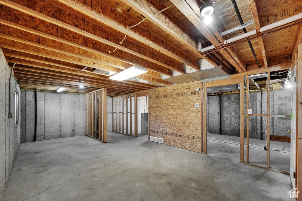 Photo 17 for MLS #2117487 at 135 S 1525 West