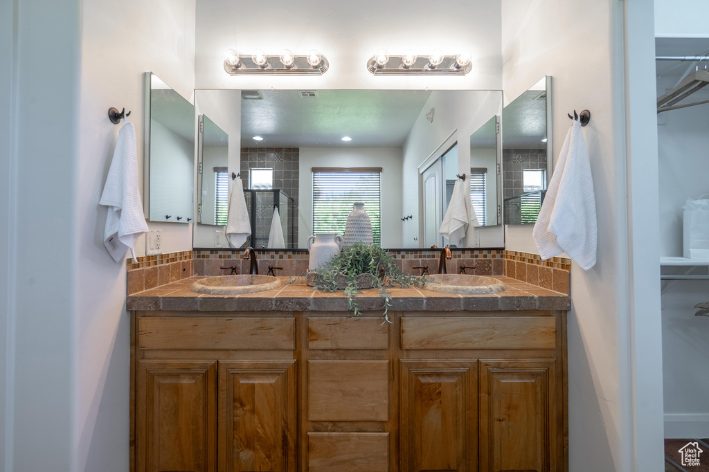 Photo 33 for MLS #2117491 at 1007 N Mountainside Ave