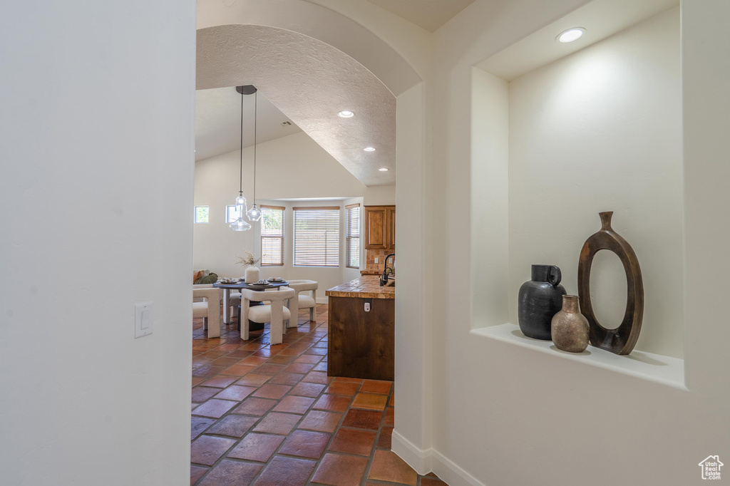 Photo 12 for MLS #2117491 at 1007 N Mountainside Ave