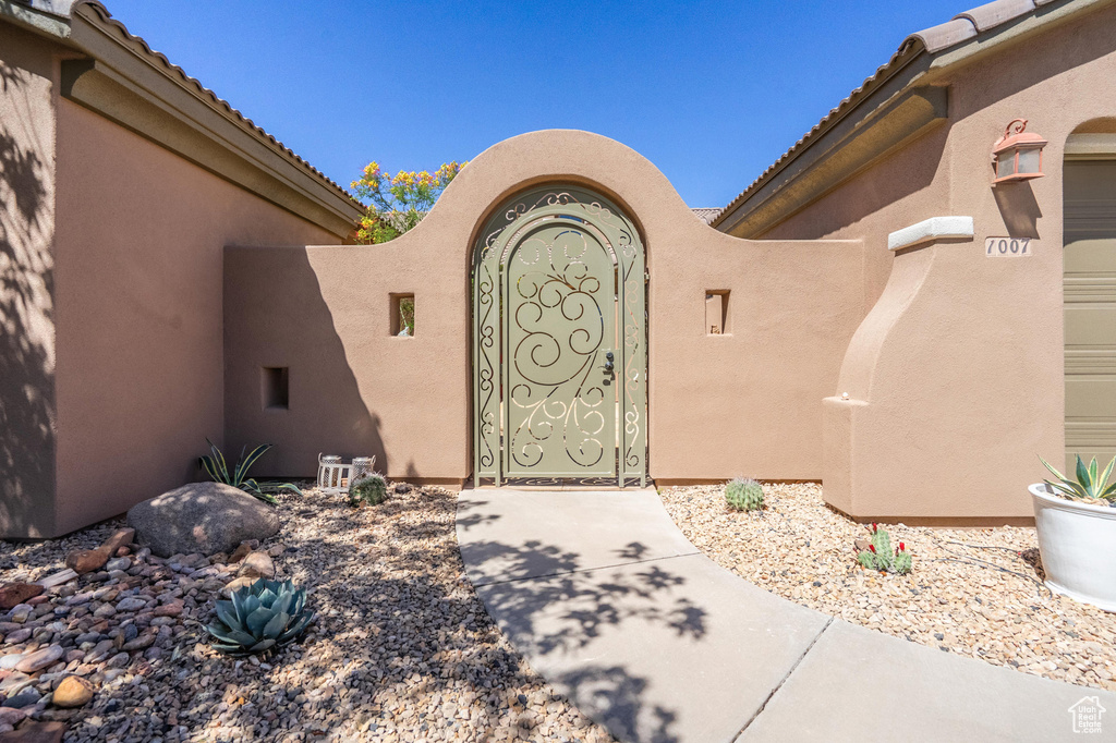 Photo 7 for MLS #2117491 at 1007 N Mountainside Ave