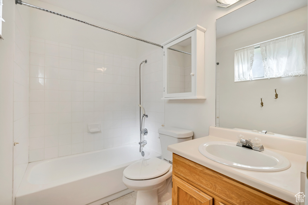 Photo 15 for MLS #2117493 at 478 E Meadow Hill Dr