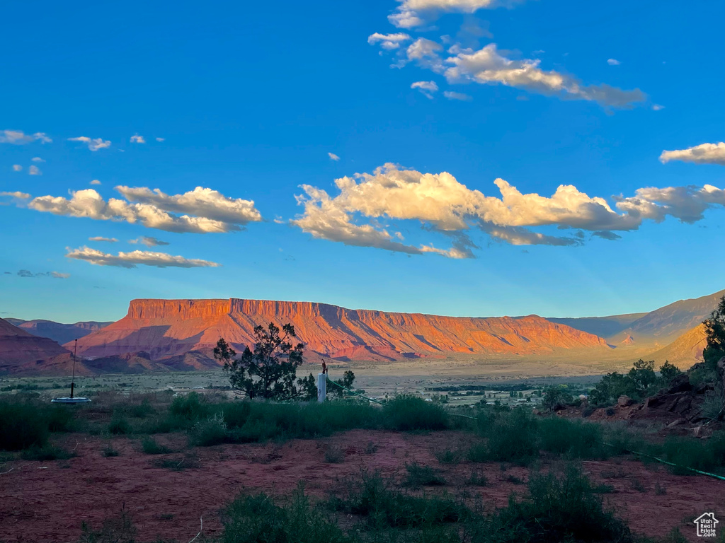 66 W BAILEY LN Castle Valley, UT 84532