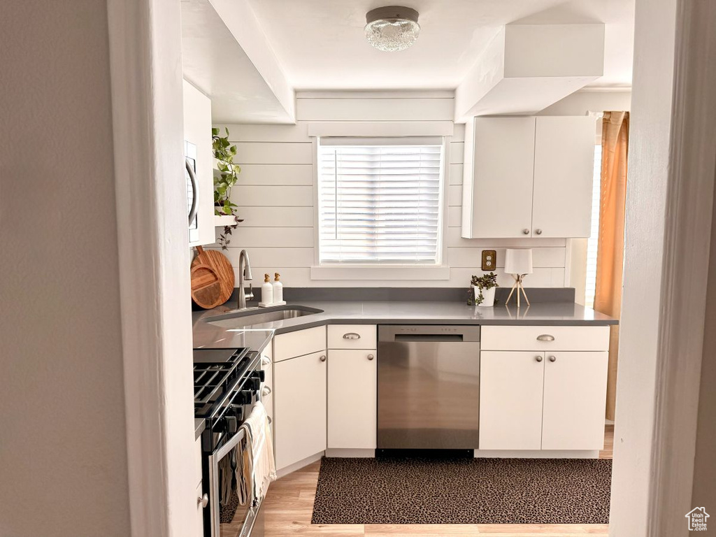 Photo 4 for MLS #2117513 at 2220 E Murray Holladay Rd #160