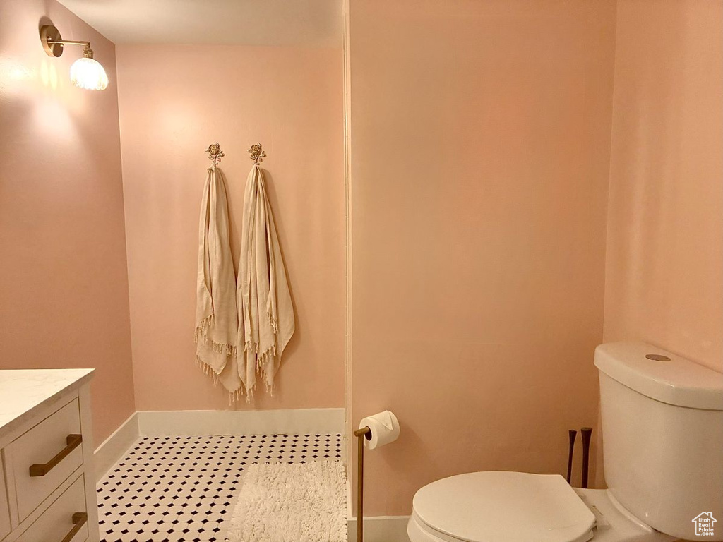 Photo 14 for MLS #2117513 at 2220 E Murray Holladay Rd #160