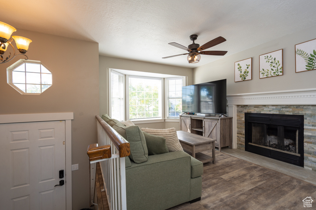 Photo 4 for MLS #2117517 at 6839 S Cyclamen Dr
