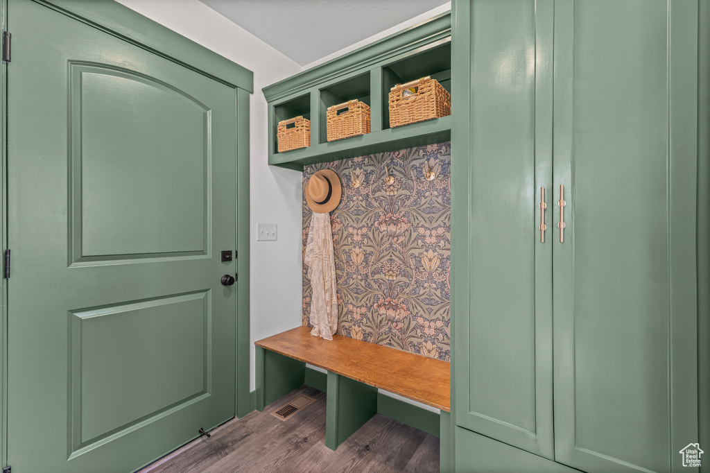 1237 S 50 E Salem, UT 84653