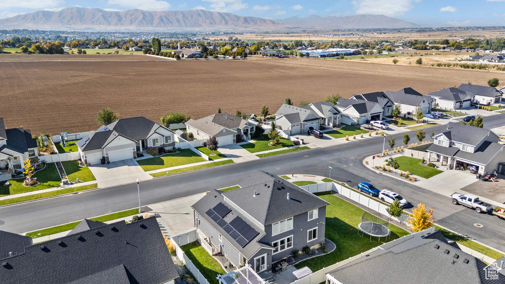 1237 S 50 E Salem, UT 84653