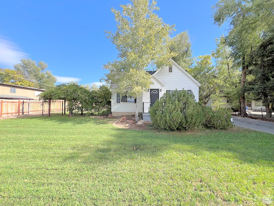 Photo 2 for MLS #2117535 at 7313 S 700 East
