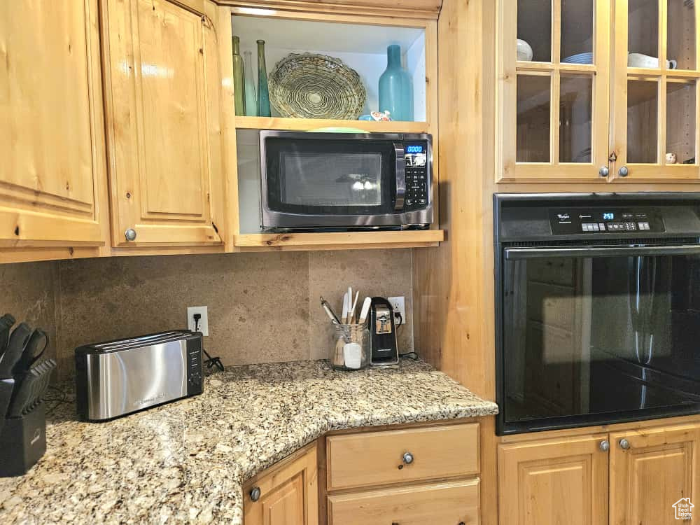 Photo 13 for MLS #2117536 at 230 N Nelson Ave