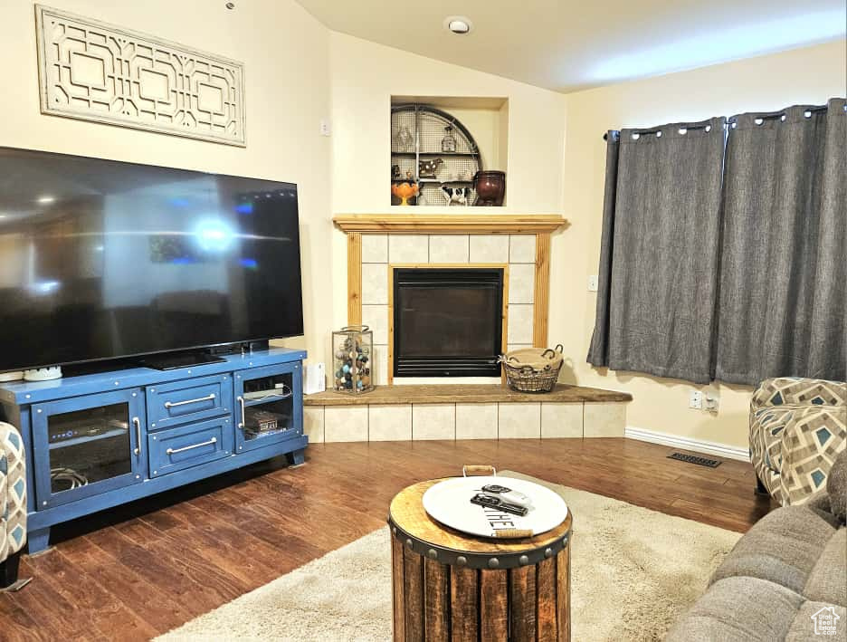 Photo 33 for MLS #2117536 at 230 N Nelson Ave