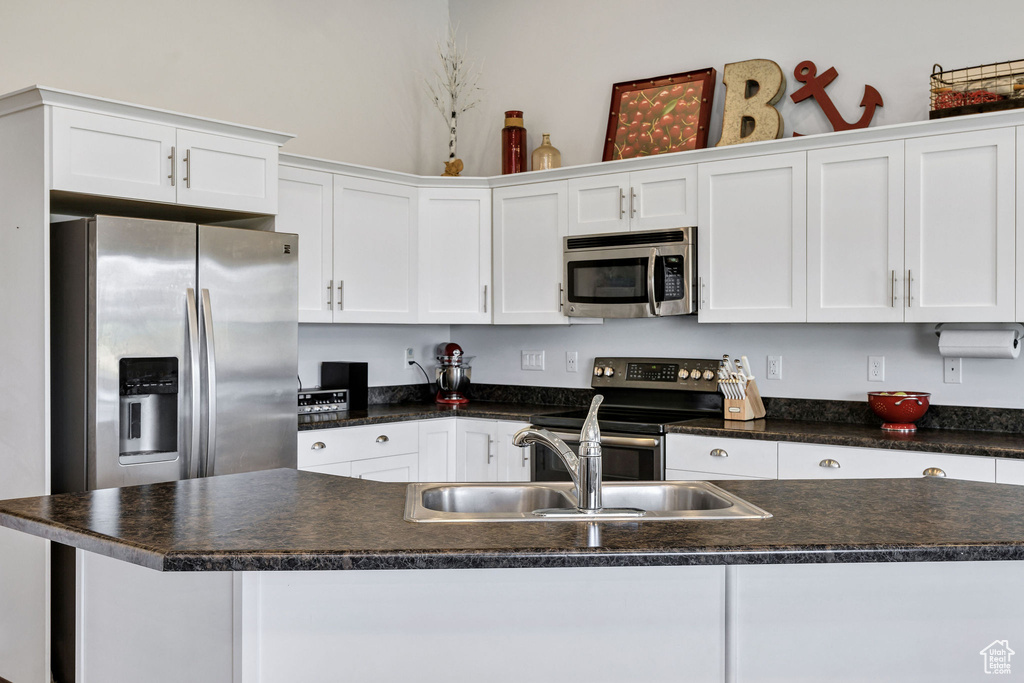 1747 N 8150 W Petersboro, UT 84325