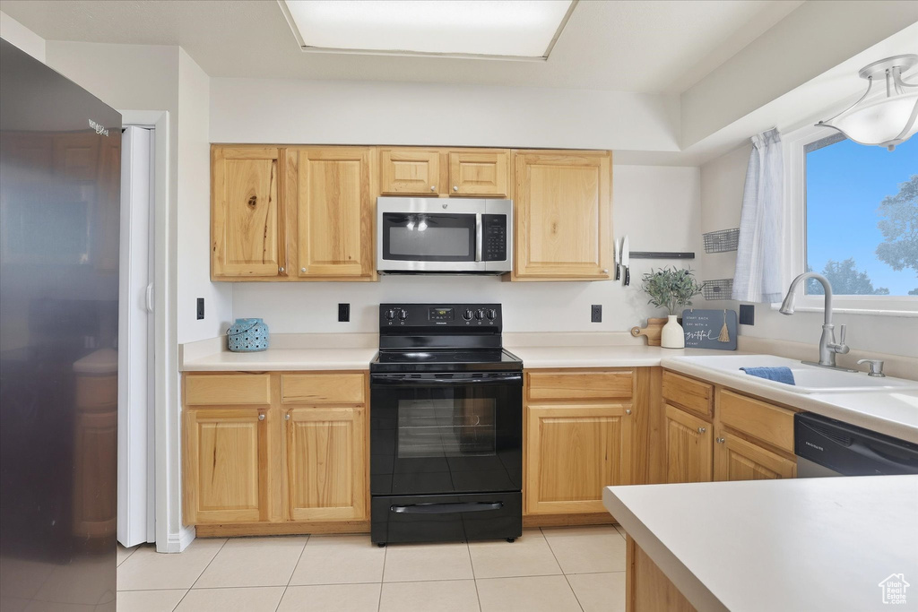 Photo 15 for MLS #2117541 at 643 N Eccles Ave