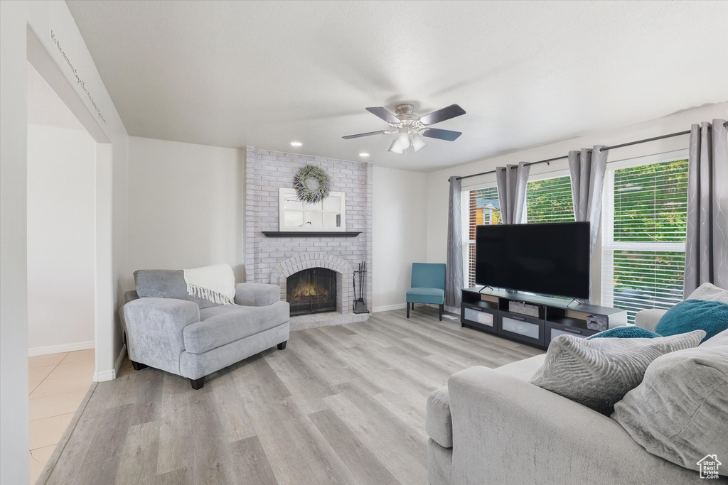Photo 5 for MLS #2117541 at 643 N Eccles Ave