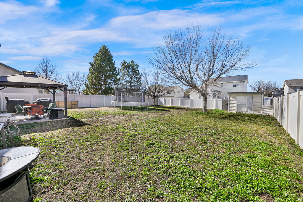 1509 N 2475 W Clinton, UT 84015