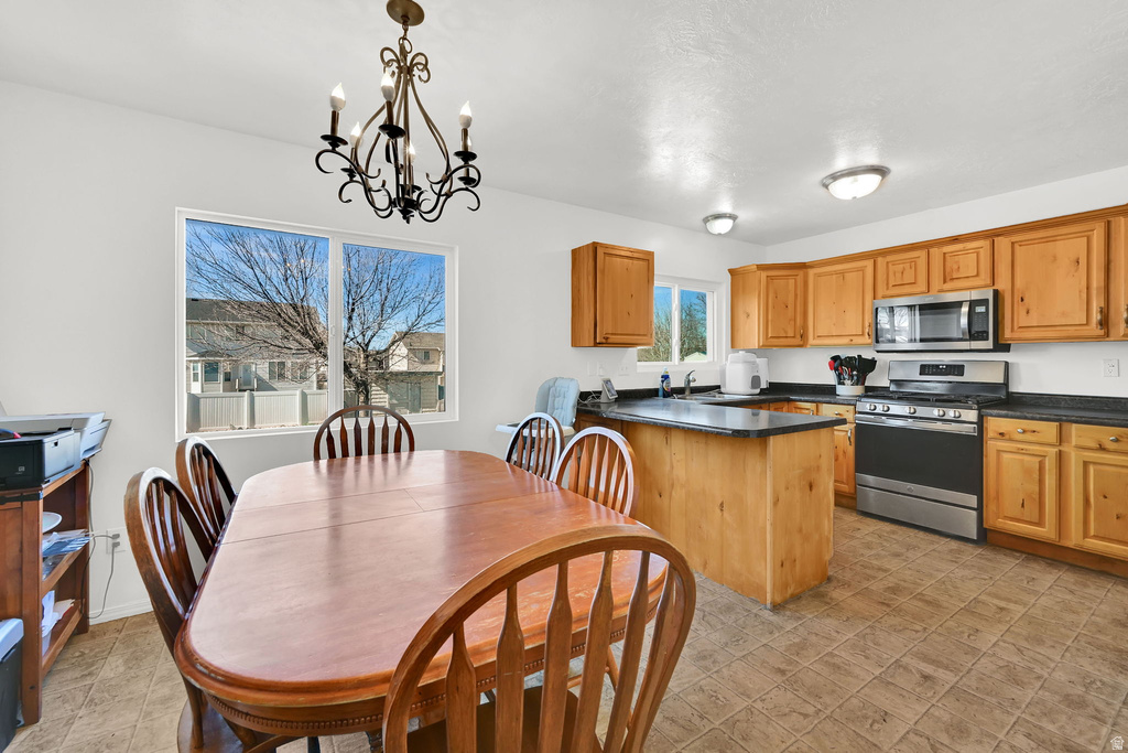 1509 N 2475 W Clinton, UT 84015