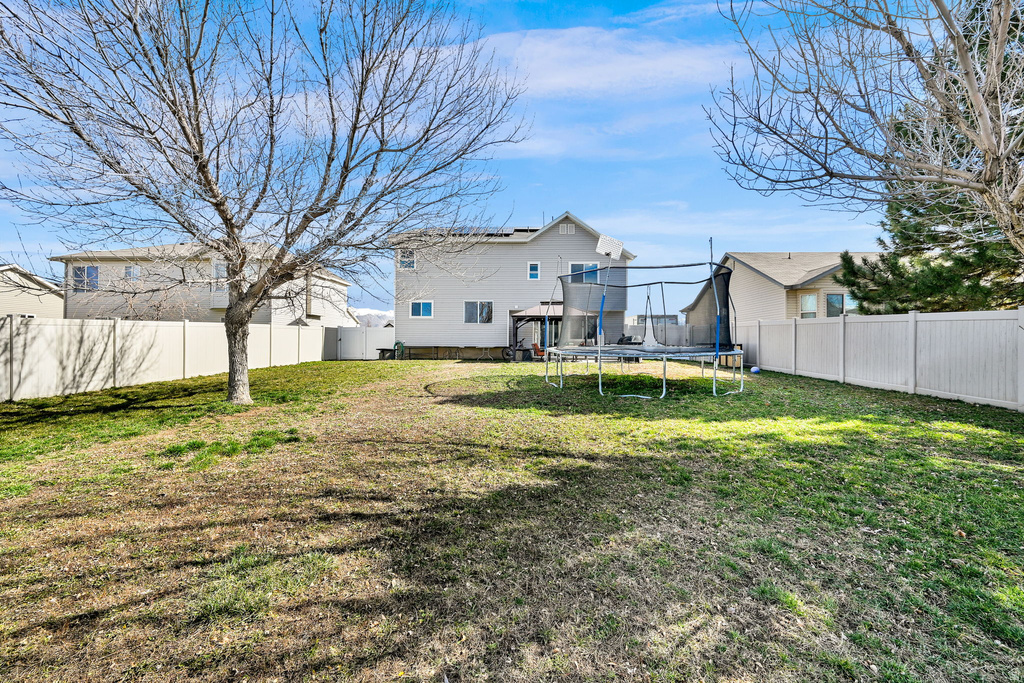 1509 N 2475 W Clinton, UT 84015