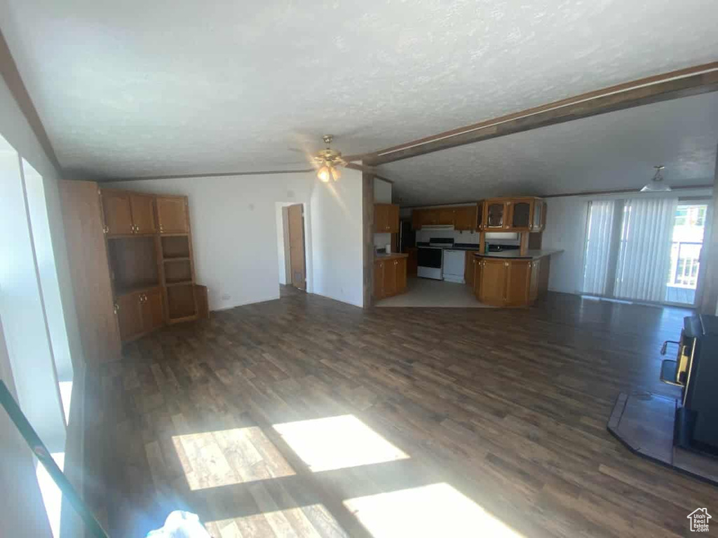 Photo 6 for MLS #2117549 at 19 E 300 North