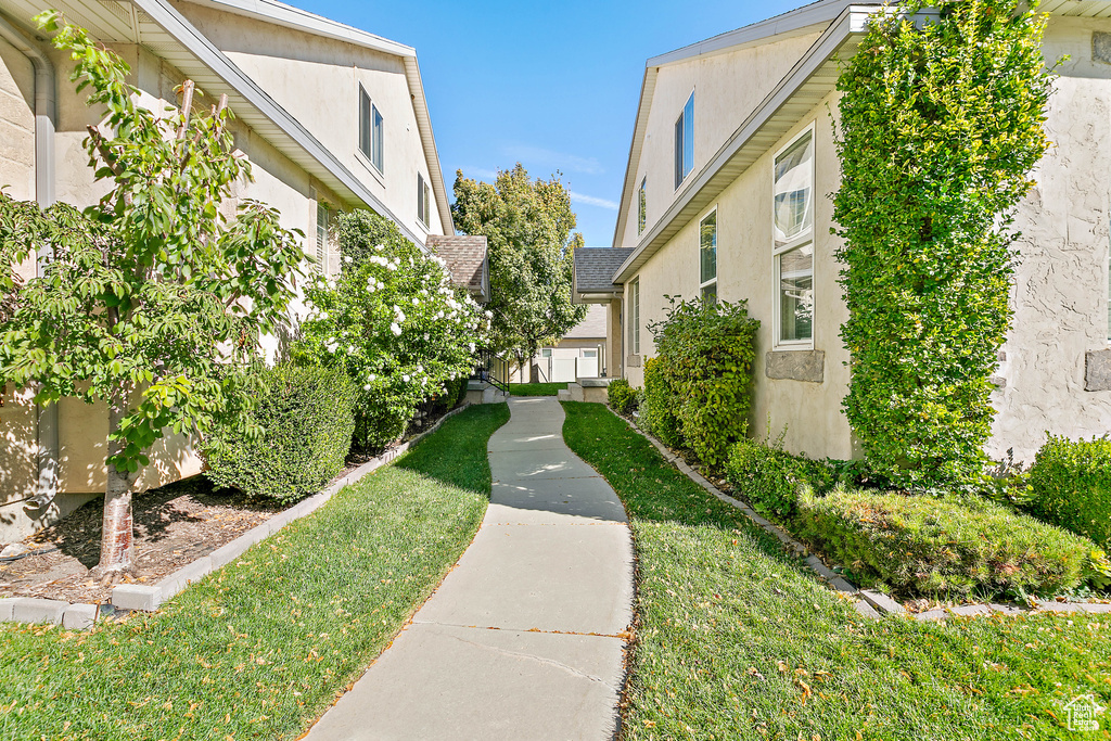 Photo 3 for MLS #2117559 at 3093 E Somerset Village Way