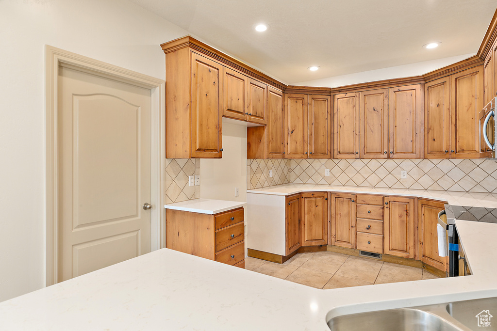 Photo 14 for MLS #2117559 at 3093 E Somerset Village Way