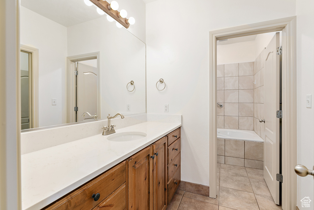 Photo 20 for MLS #2117559 at 3093 E Somerset Village Way