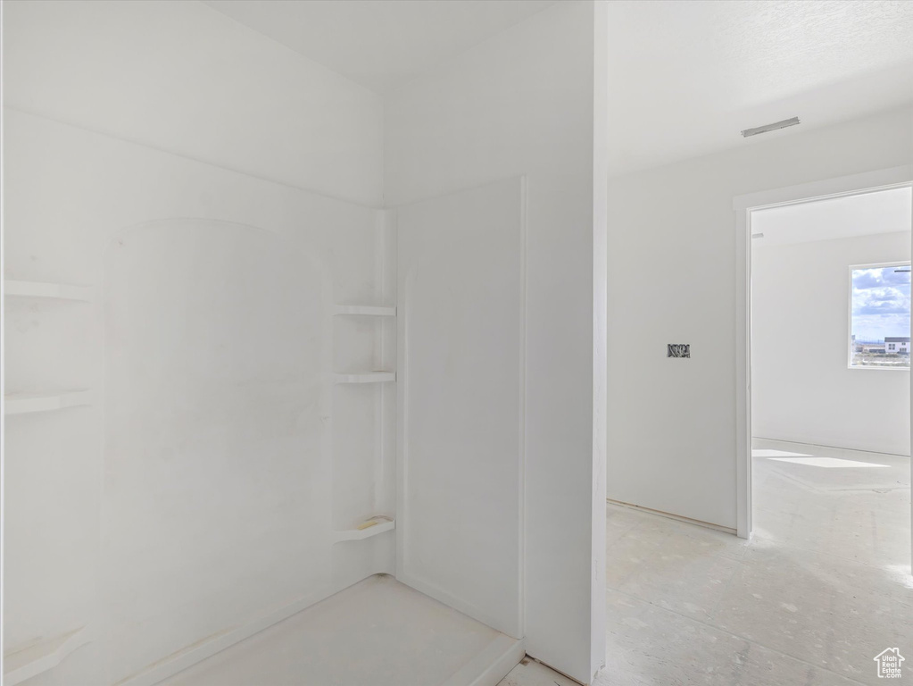 2372 E WOODBURY LN Eagle Mountain, UT 84005