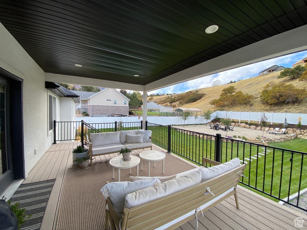 319 N LOAFER CANYON RD Elk Ridge, UT 84651
