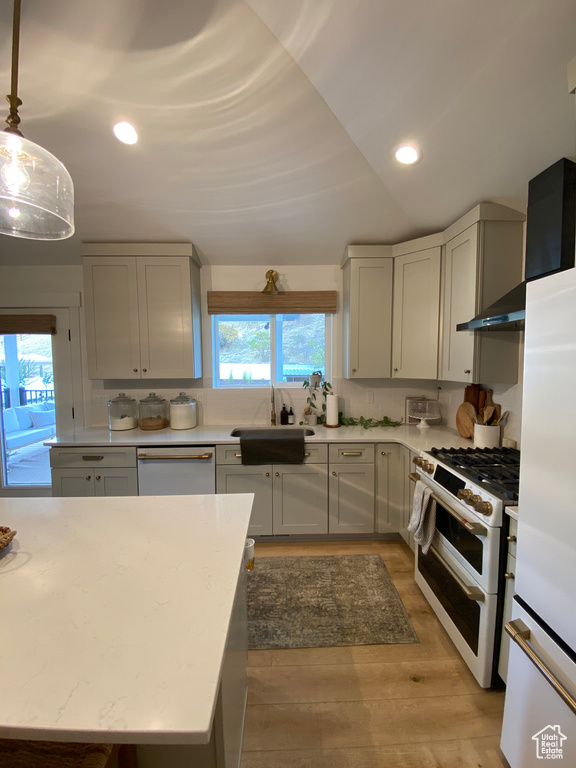 319 N LOAFER CANYON RD Elk Ridge, UT 84651