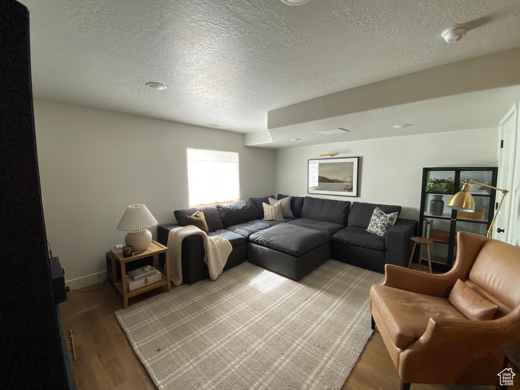 319 N LOAFER CANYON RD Elk Ridge, UT 84651