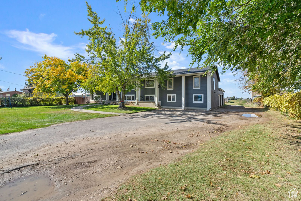 Photo 2 for MLS #2117574 at 477 N 4500 West