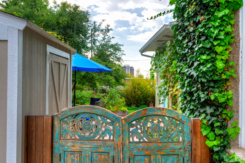 716 E 4TH AVE Salt Lake City, UT 84103