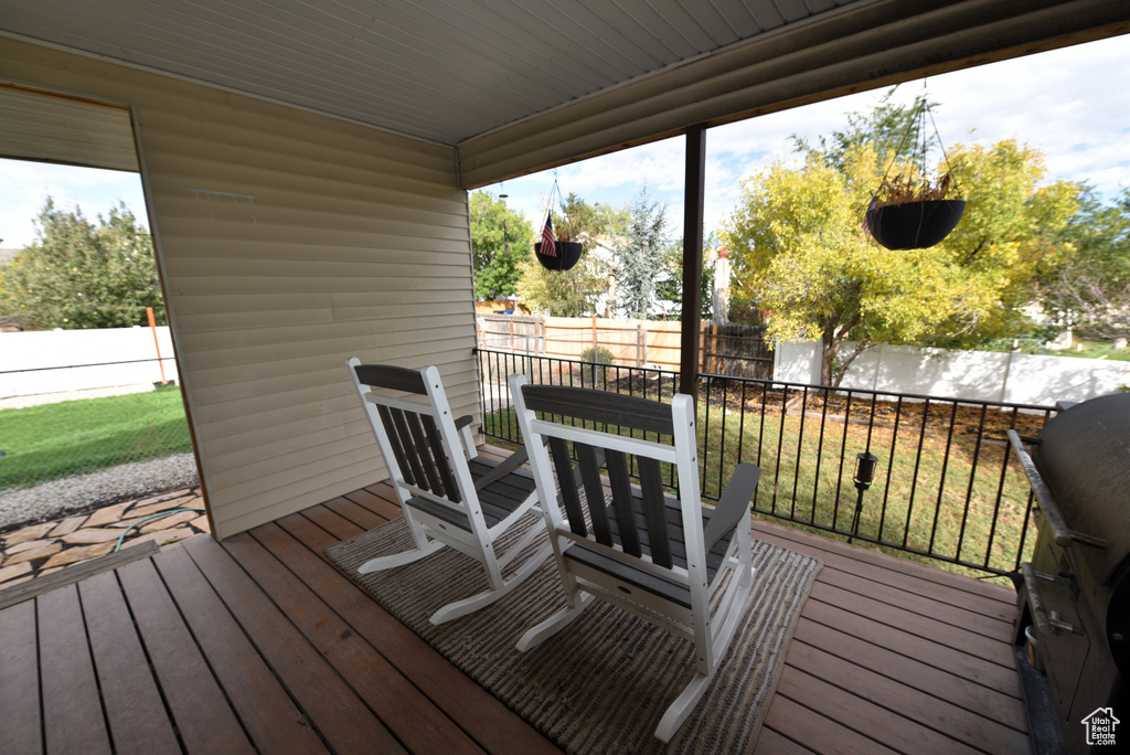 Photo 3 for MLS #2117576 at 2306 W Bonniebrook Cir