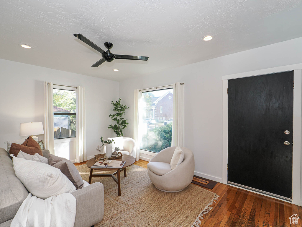 Photo 3 for MLS #2117578 at 1534 S 200 East
