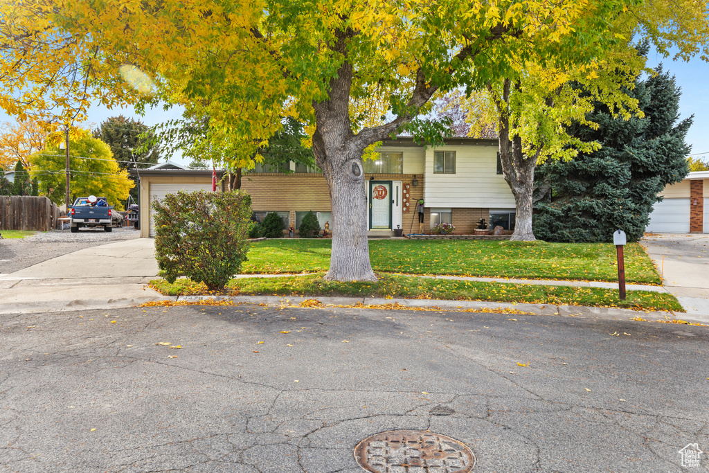 Photo 2 for MLS #2117581 at 4478 W Fassio Cir