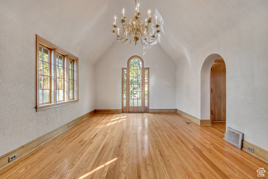 Photo 7 for MLS #2117591 at 1458 E Princeton Ave