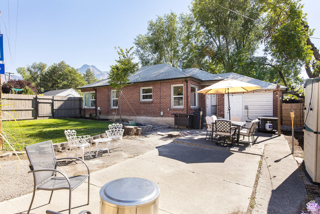 4504 S HOLLADAY CIR Salt Lake City, UT 84117