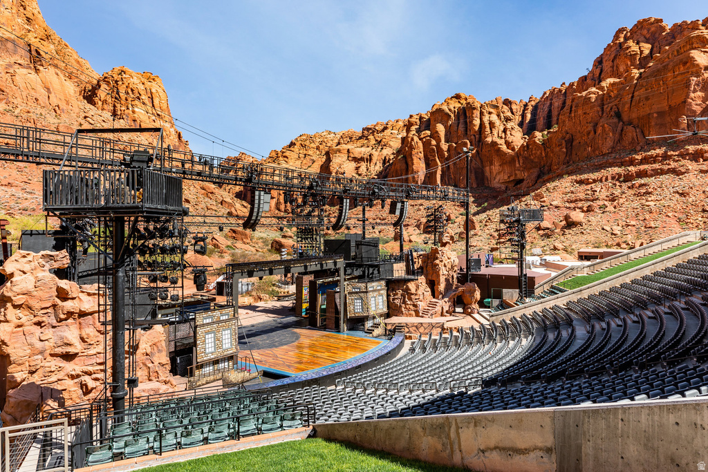 2255 S HILL RD ##1 St George, UT 84790