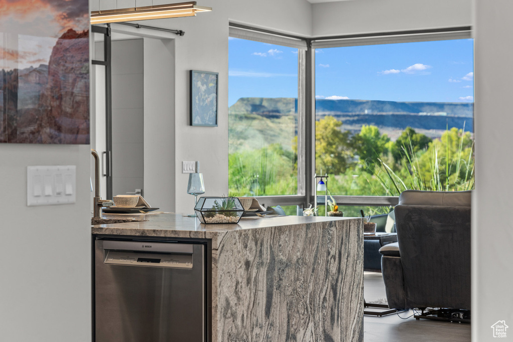 2255 S HILL RD St George, UT 84790