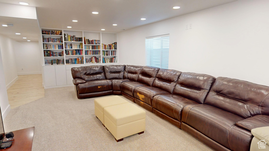 Photo 29 for MLS #2117605 at 3809 E Hollow Crest Dr