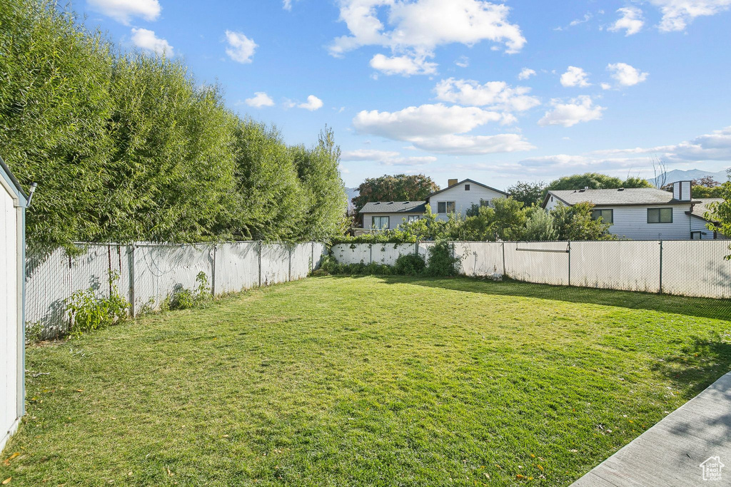 Photo 32 for MLS #2117606 at 330 W Meadowbrook Dr