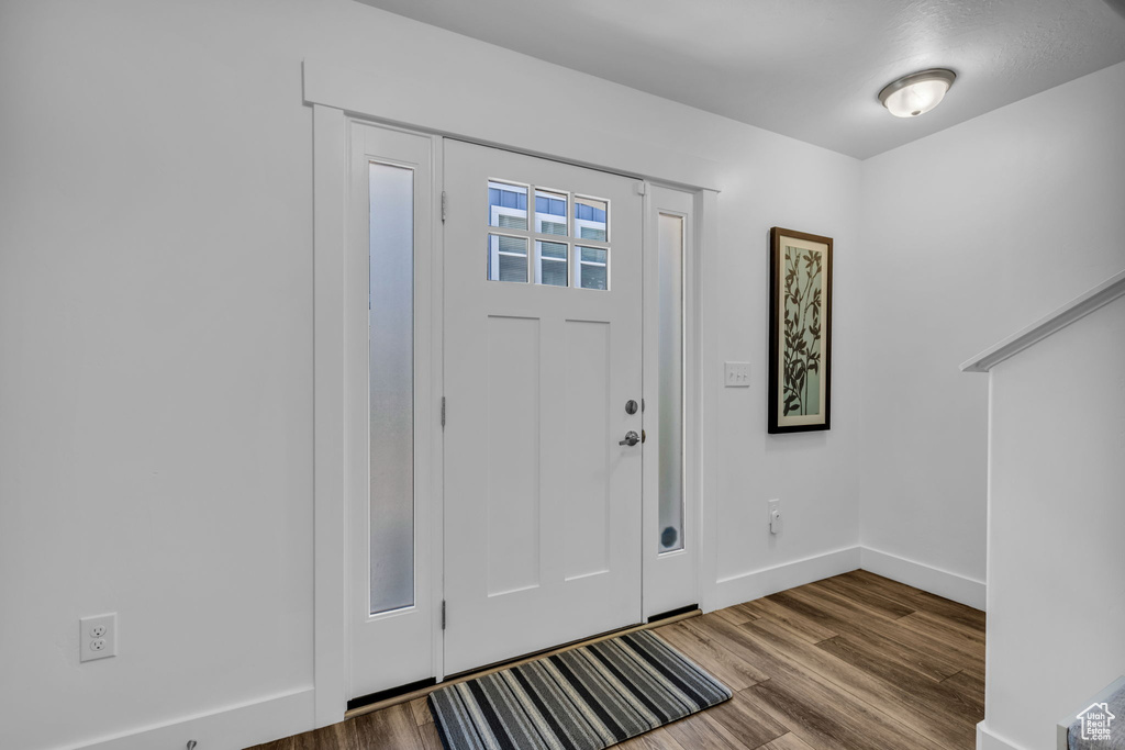 Photo 4 for MLS #2117620 at 3844 W Gartmore Ln #208