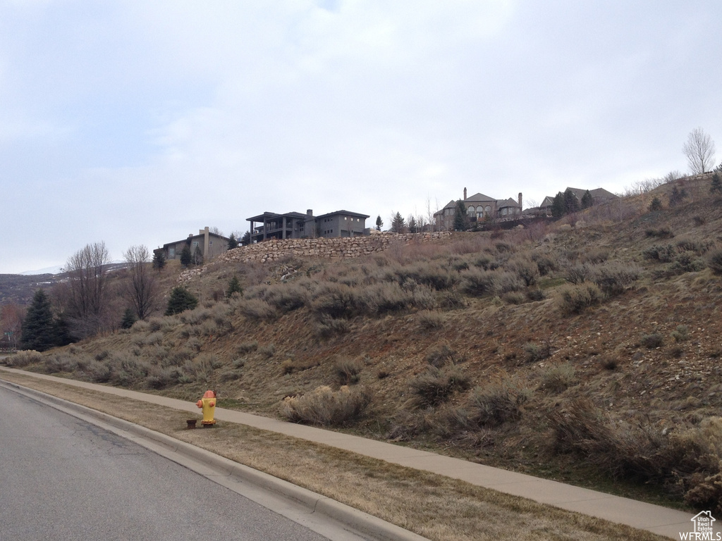 1596 S STONE RDG Bountiful, UT 84010