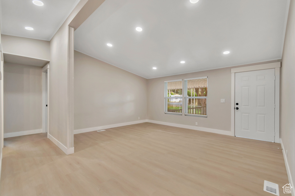 Photo 4 for MLS #2117626 at 222 N 1200 West #128