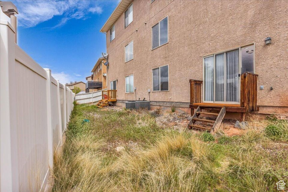 Photo 19 for MLS #2117627 at 1277 W Las Hurdes Dr