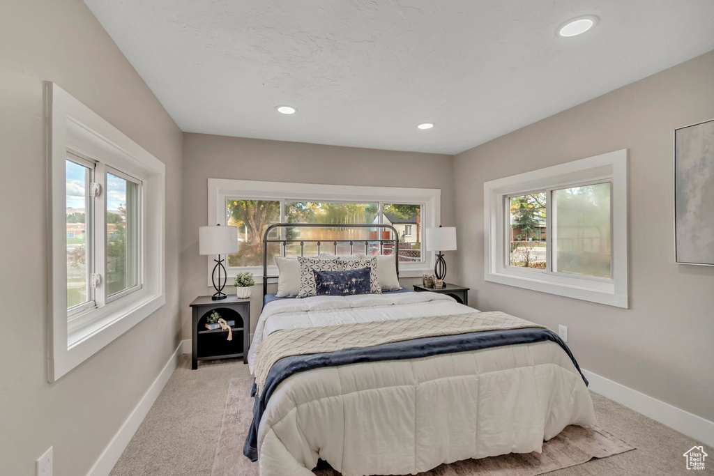 Photo 10 for MLS #2117639 at 1305 W Mead Ave