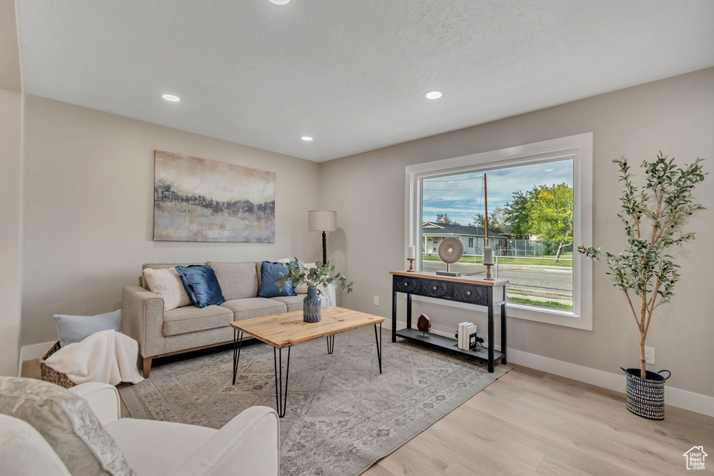 Photo 32 for MLS #2117639 at 1305 W Mead Ave