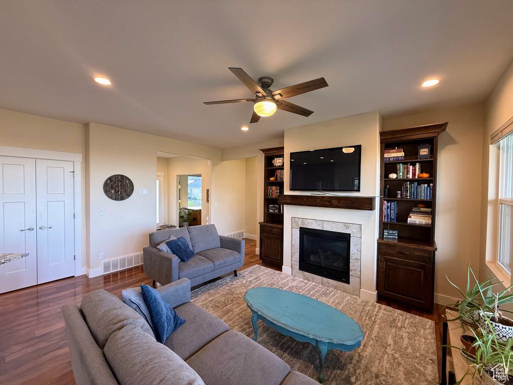 Photo 7 for MLS #2117644 at 891 E 240 South