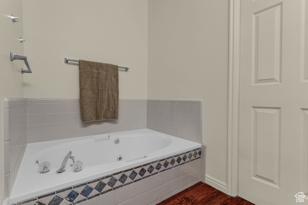 Photo 18 for MLS #2117645 at 2384 E Summerspring Ln