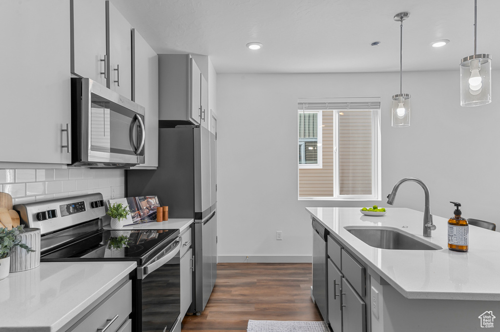 Photo 8 for MLS #2117649 at 108 E Fairmont Pl